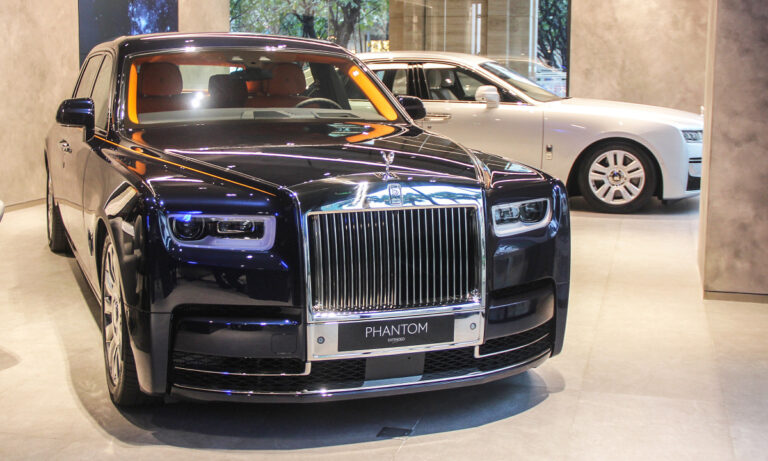 Rolls-Royce mở cửa showroom mới tại Việt Nam