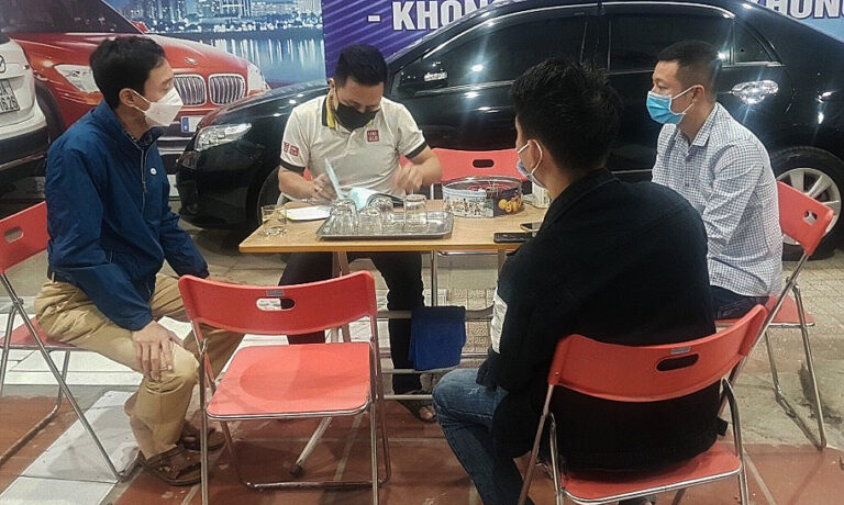 Cách kiểm tra tình trạng pháp lý khi mua xe cũ