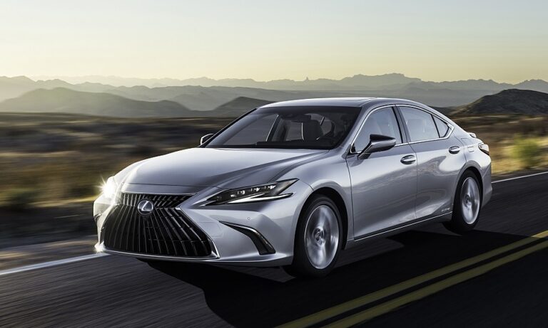 Lexus ES 2021 giá từ 2,55 tỷ đồng tại Việt Nam
