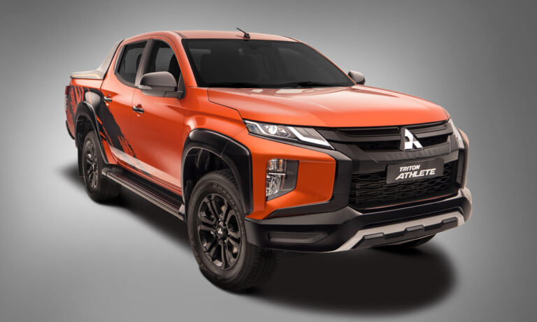 Mitsubishi Triton Athlete mới giá từ 760 triệu