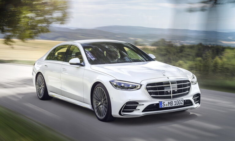Mercedes S-class thế hệ mới giá từ 5,2 tỷ đồng
