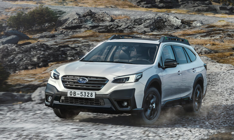 Subaru Outback thế hệ mới giá gần 2 tỷ đồng tại Việt Nam
