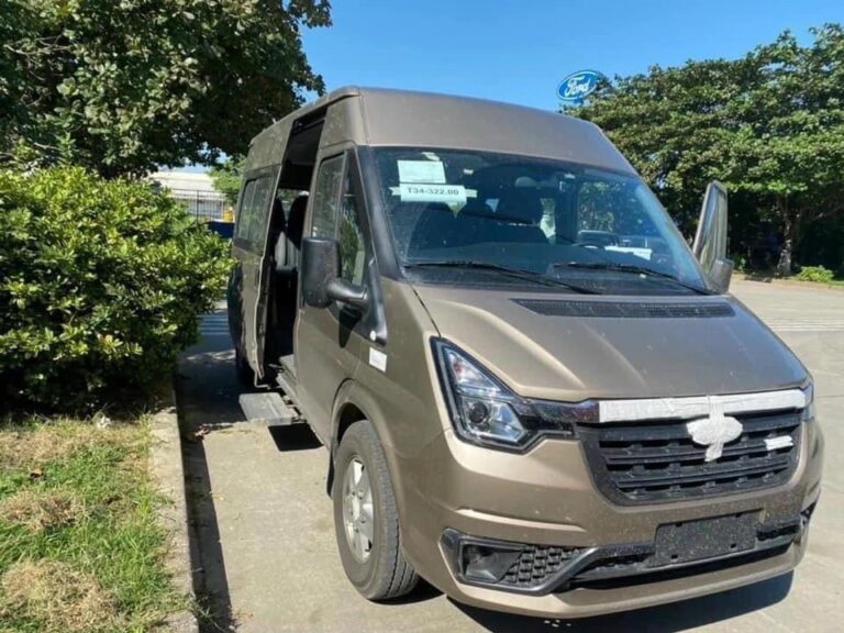 ford-transit-2022-da-ve-viet-nam-1