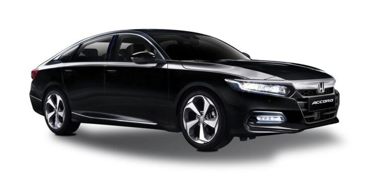 honda-accord-tuyen-chien-toyota-camry-tai-viet-nam-1