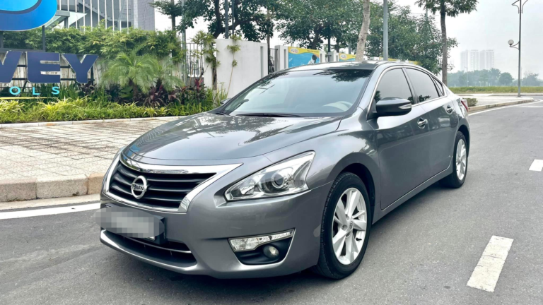 nissan-teana-2016-sedan-hang-d-bi-lang-quen-tai-viet-nam-1