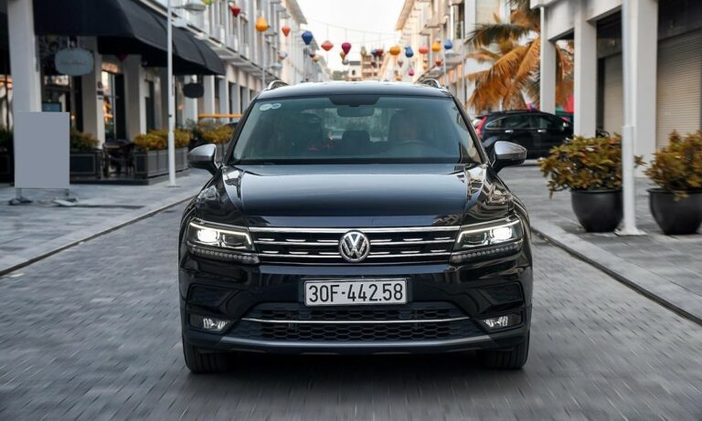 Volkswagen Tiguan giảm giá hơn 80 triệu đồng