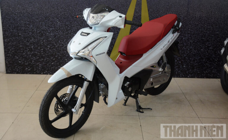 honda-wave-125i-moi-nhap-thai-lan-gia-gan-74-trieu-dong-2