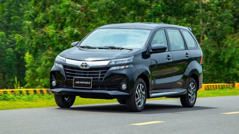 10-o-to-ban-it-nhat-thang-1-2022-tai-viet-nam-toyota-bat-day-2
