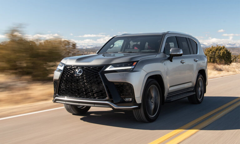 Khách hàng mua Lexus LX600 phải chờ 4 năm