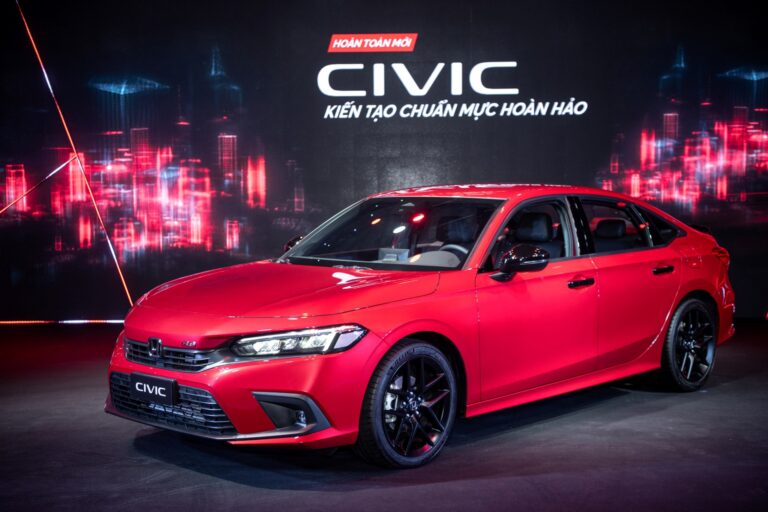honda-civic-2022-gia-tu-730-trieu-dong-1