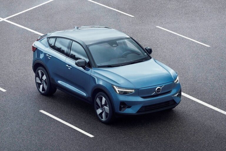xe-dien-volvo-c40-recharge-doi-thu-cua-vinfast-vf-7-1