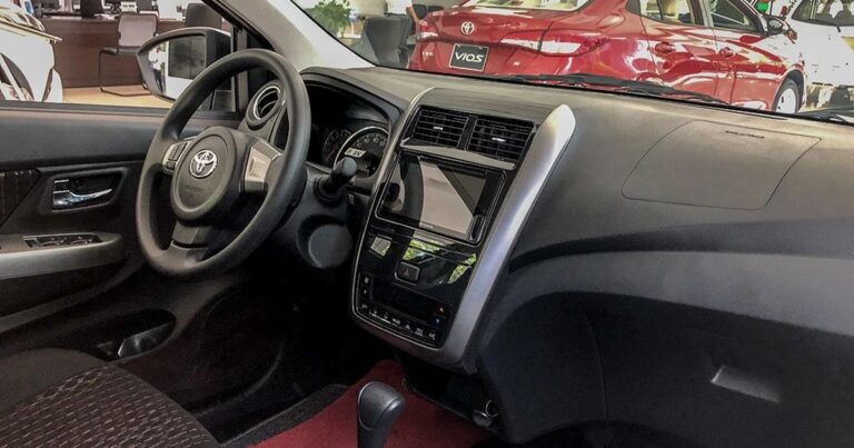 Mẫu xe Toyota này không bán được chiếc nào tại Việt Nam trong tháng 6