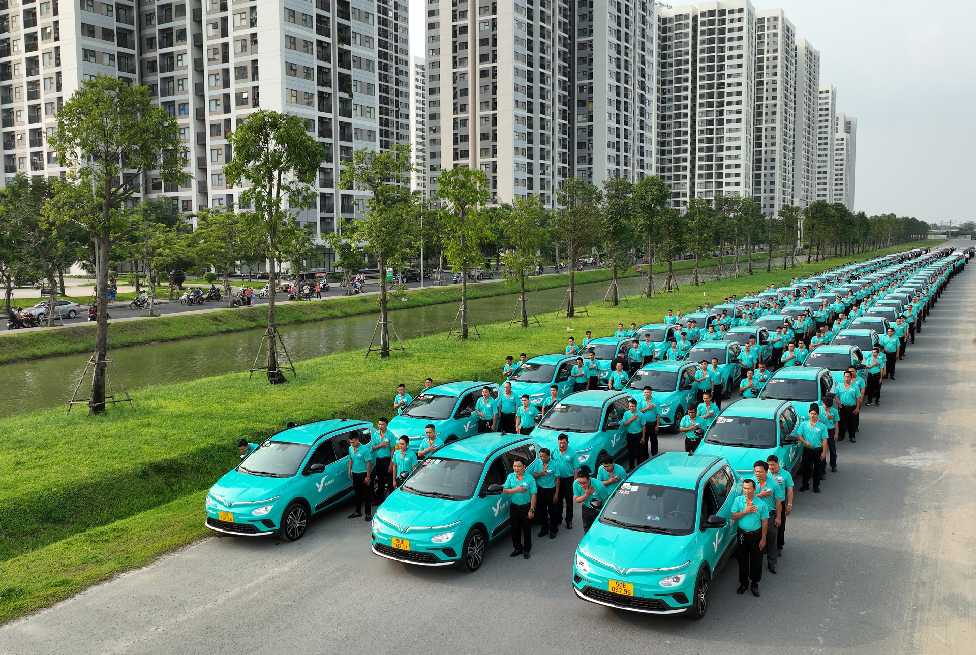 Taxi Xanh SM khai trương dịch vụ tại TP. Hồ Chí Minh, bắt đầu hoạt động từ ngày 30/4/2023