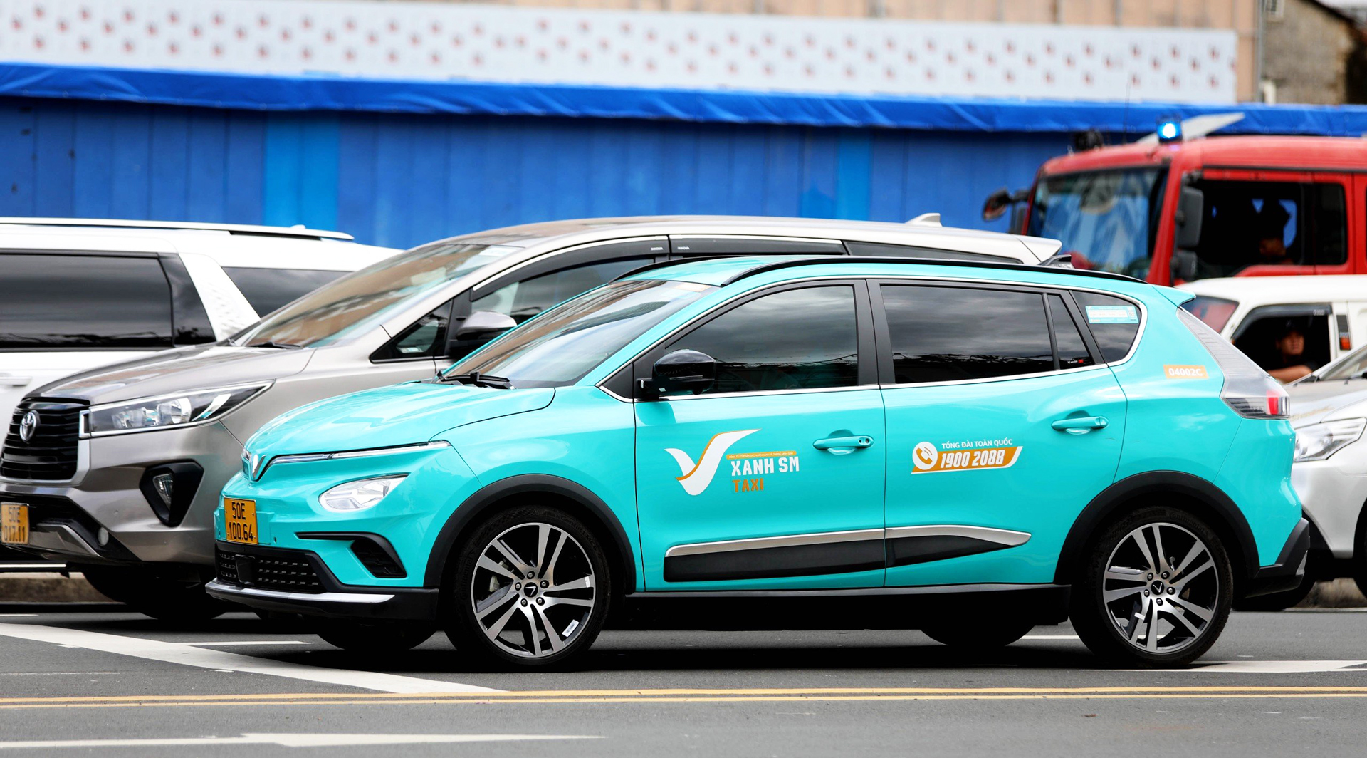 Gọi xe công nghệ: Xe điện thay đổi cuộc chơi- Ảnh 2. Gọi xe công nghệ: Xe điện thay đổi cuộc chơi- Ảnh 2.