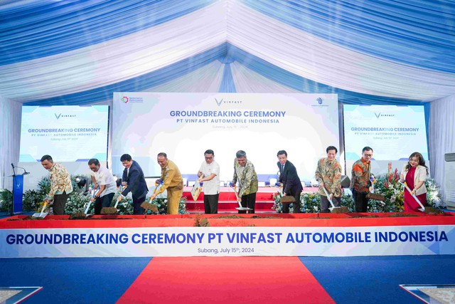 VinFast động thổ nhà máy lắp ráp xe điện 200 triệu USD tại Indonesia- Ảnh 1. VinFast động thổ nhà máy lắp ráp xe điện 200 triệu USD tại Indonesia- Ảnh 1.