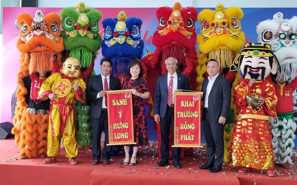 SAMCO chính thức trở thành nhà phân phối xe Vinfast- Ảnh 3. SAMCO chính thức trở thành nhà phân phối xe Vinfast- Ảnh 3.