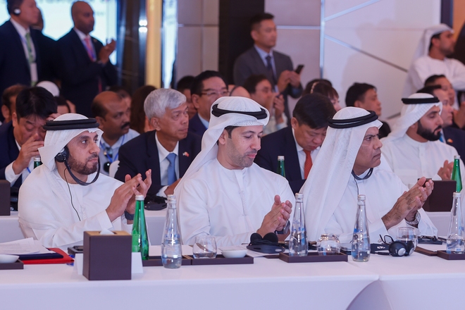 Nhóm các nhà đầu tư UAE cam kết đầu tư 1 tỉ USD vào VinFast- Ảnh 3. Nhóm các nhà đầu tư UAE cam kết đầu tư 1 tỉ USD vào VinFast- Ảnh 3.