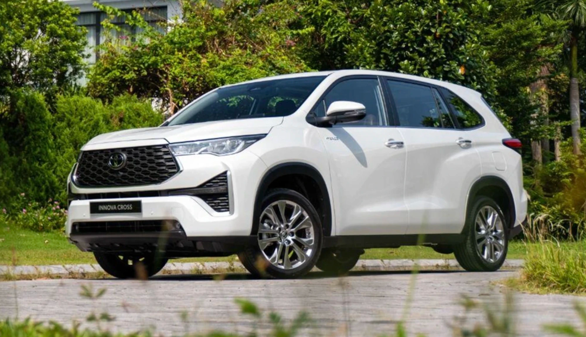 10 ô tô bán chạy nhất Việt Nam tháng 12.2024: Xe Nhật áp đảo, Xpander dẫn đầu- Ảnh 7. 10 ô tô bán chạy nhất Việt Nam tháng 12.2024: Xe Nhật áp đảo, Xpander dẫn đầu- Ảnh 7.