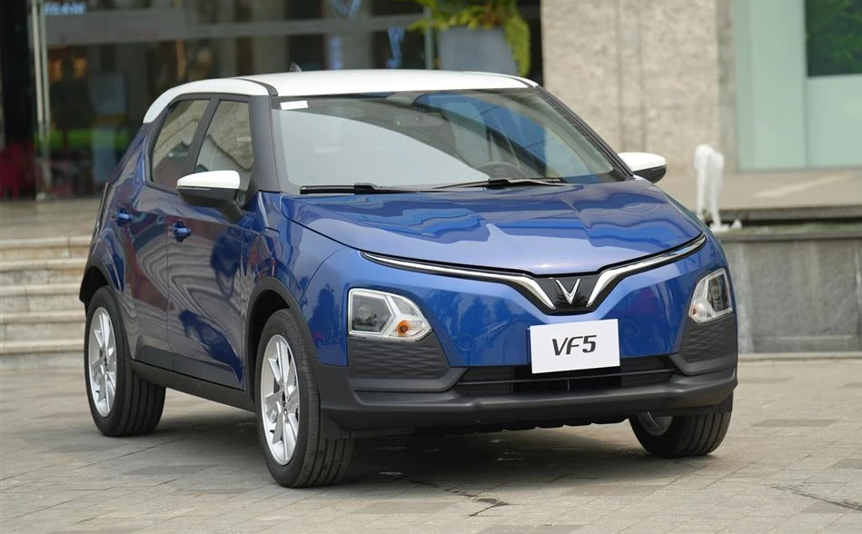 10 ô tô bán chạy nhất Việt Nam năm 2024: VinFast VF 5 soán ngôi Xpander- Ảnh 2. 10 ô tô bán chạy nhất Việt Nam năm 2024: VinFast VF 5 soán ngôi Xpander- Ảnh 2.