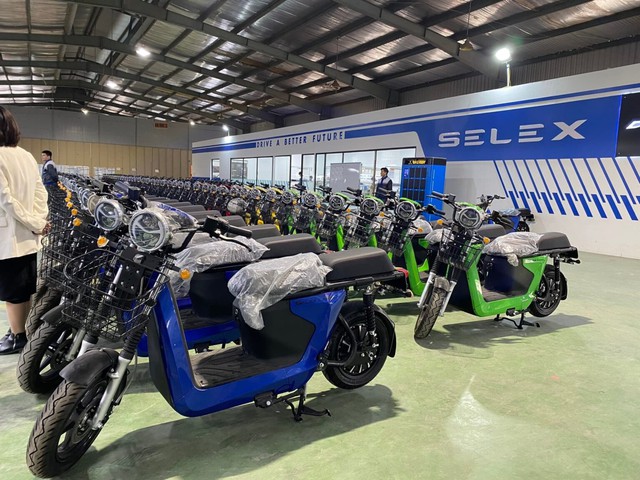 Loạt xe máy điện tại Việt Nam có thể đổi pin trong vài phút- Ảnh 1. Loạt xe máy điện tại Việt Nam có thể đổi pin trong vài phút- Ảnh 1.