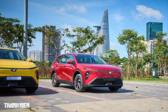 VinFast Limo Green bán hơn 2.100 xe trong tháng 9.2025, vượt Mitsubishi Xpander - Ảnh 2. VinFast Limo Green bán hơn 2.100 xe trong tháng 9.2025, vượt Mitsubishi Xpander - Ảnh 2.
