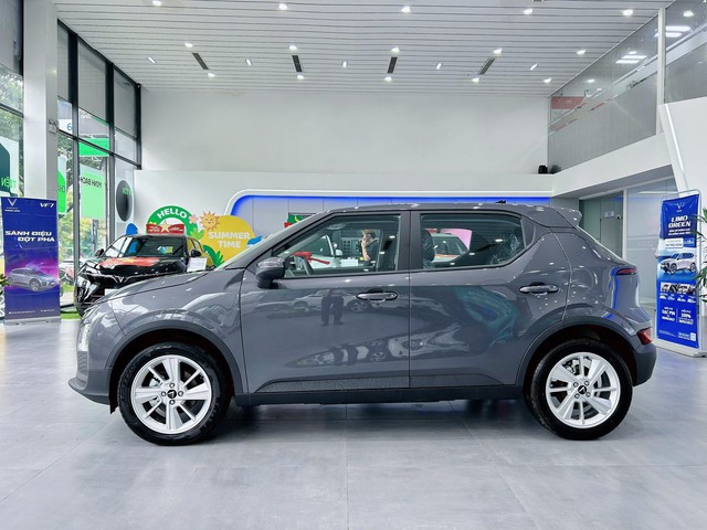 Doanh số Limo Green vượt mặt Mitsubishi Xpander giúp VinFast đạt kỷ lục mới - Ảnh 2. Doanh số Limo Green vượt mặt Xpander, VinFast đạt kỷ lục mới - Ảnh 2.